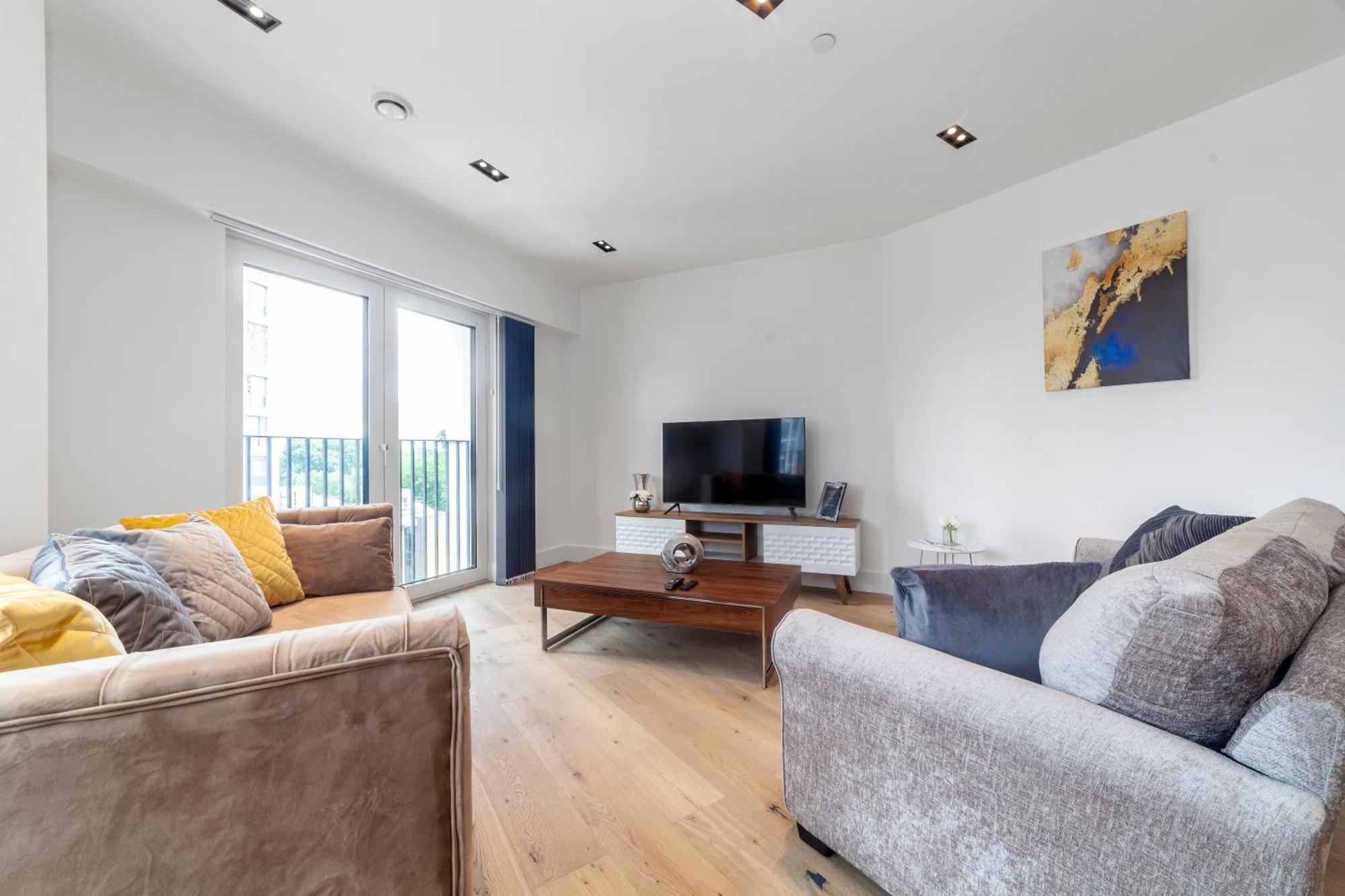 Stylish 2bdr Flat, Comm Garden I Smarthost Londra